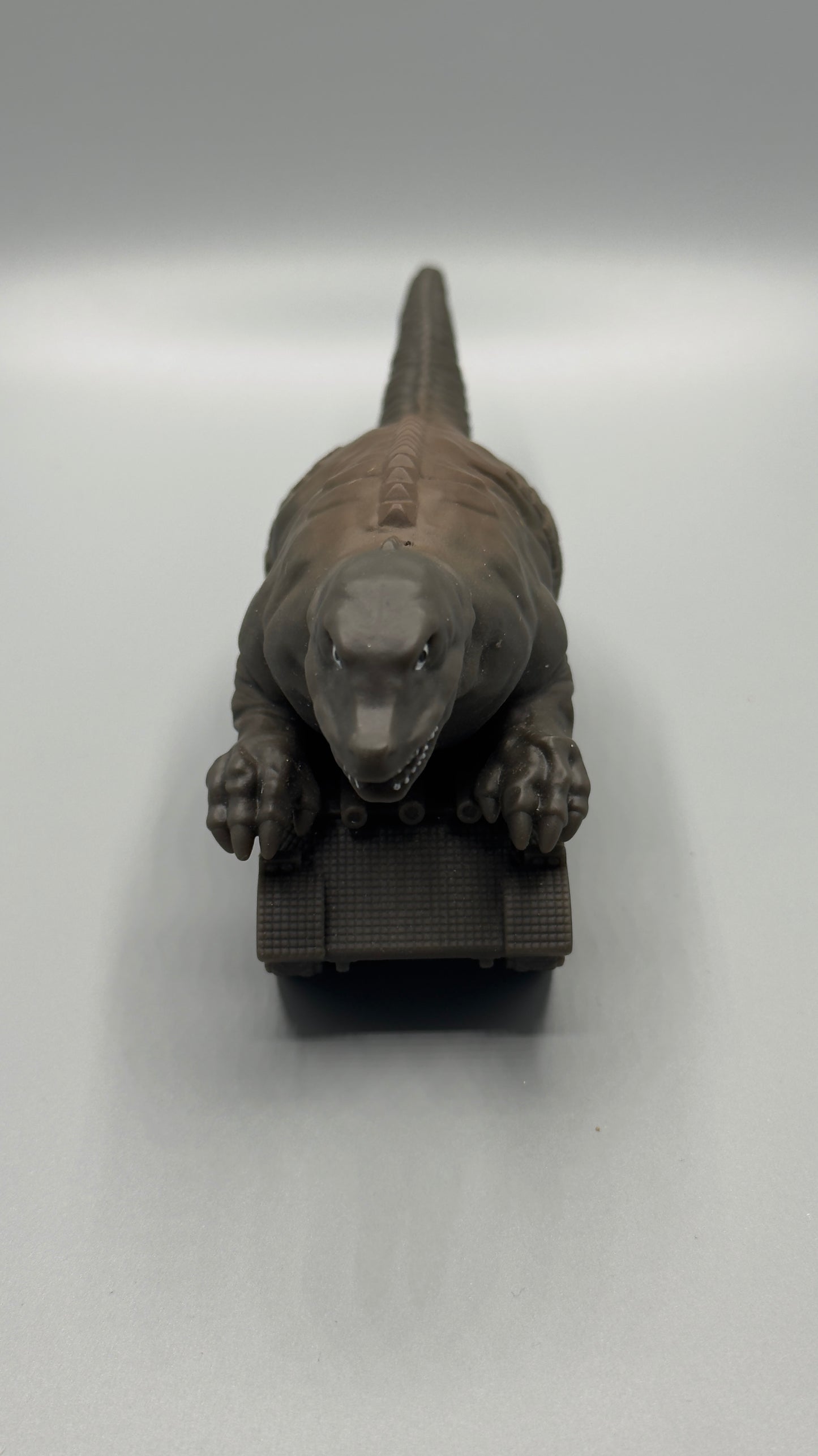 Bandai Ultraman Ultra Monster Series 64 Dinosaur Tank