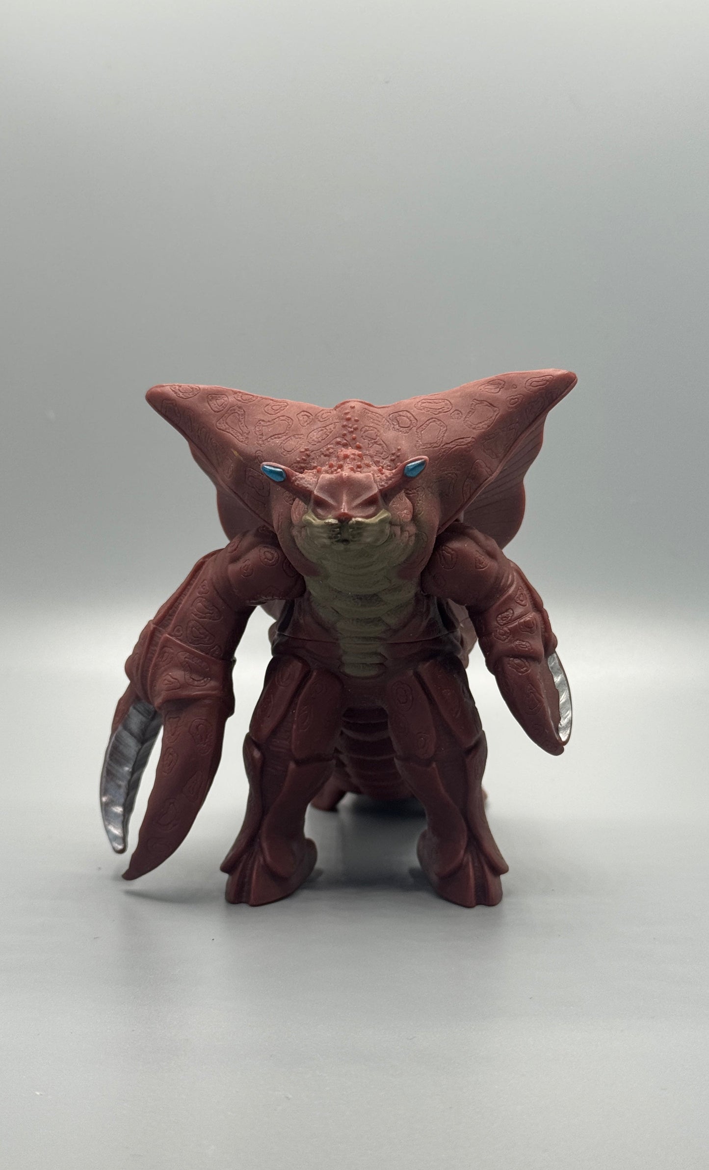Bandai Ultraman Ultra Monster Series 63 Reigubas Figure
