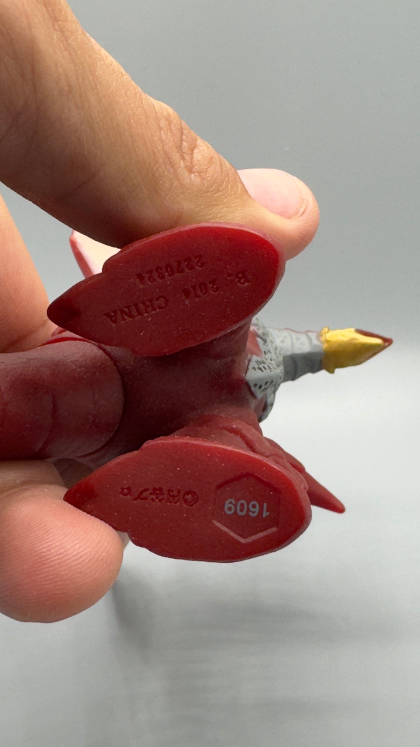 Bandai Ultraman Ultra Monster Series 62 Melba Pvc Action Figure