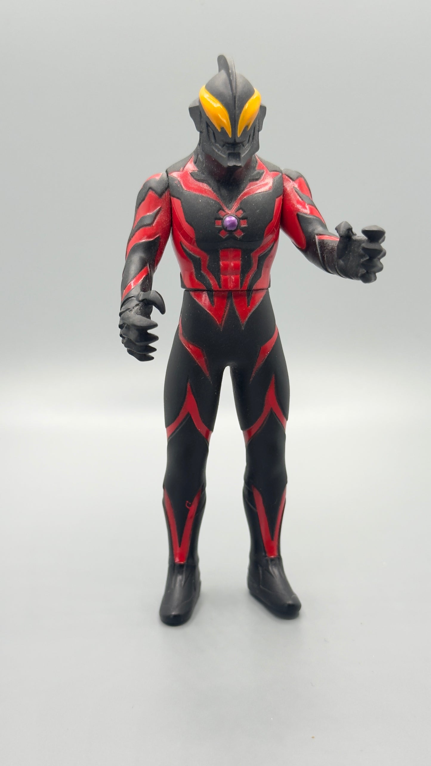 Ultraman Belial Figure Ultra Monster Series Kaiju Bandai 2013 Japan